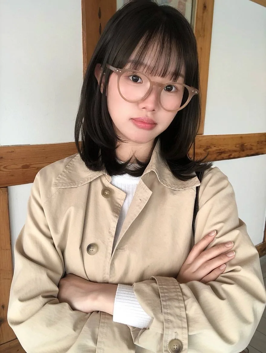 창동역 쥬얼 창동 송다영 중단발레이어드 딥올리브브라운 헤어스타일 사진 1